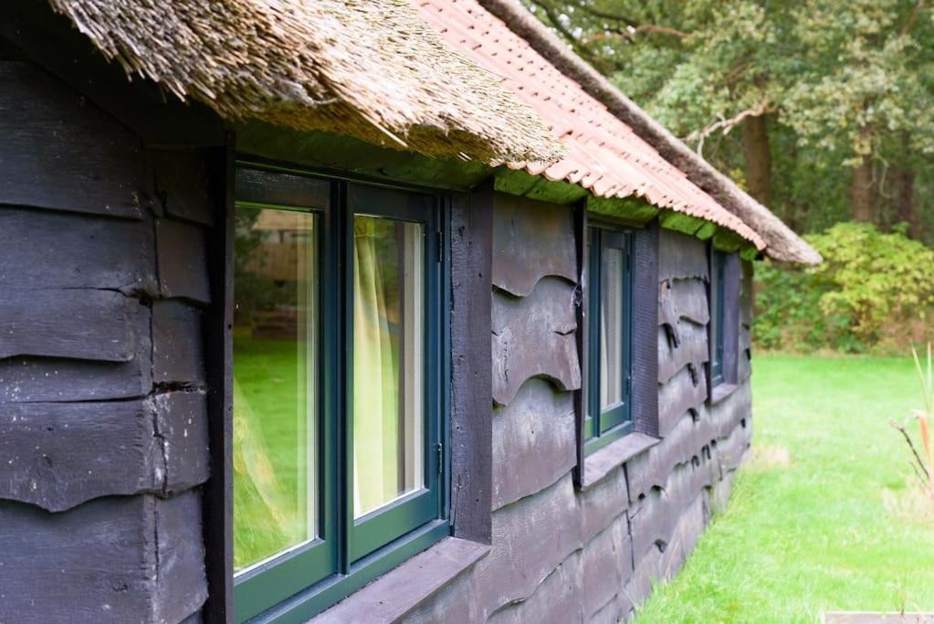 Prachtig Vrijstaand Familiehuis Op Groot Perceel Scherpenzeel  Exterior foto